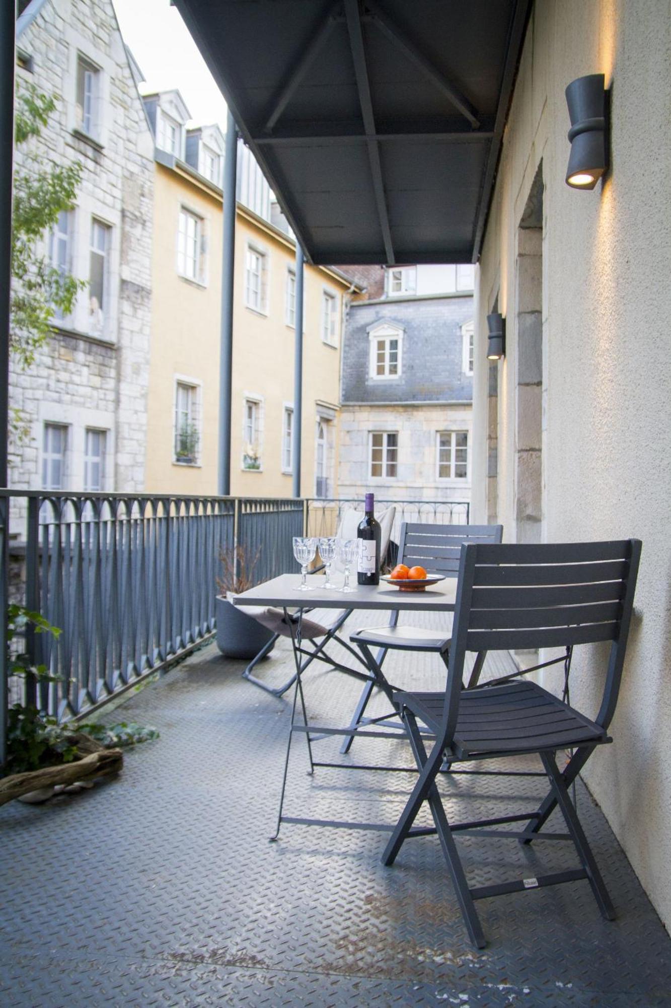 Le Select - Hypercentre Standing Wifi Appartement Besançon Buitenkant foto