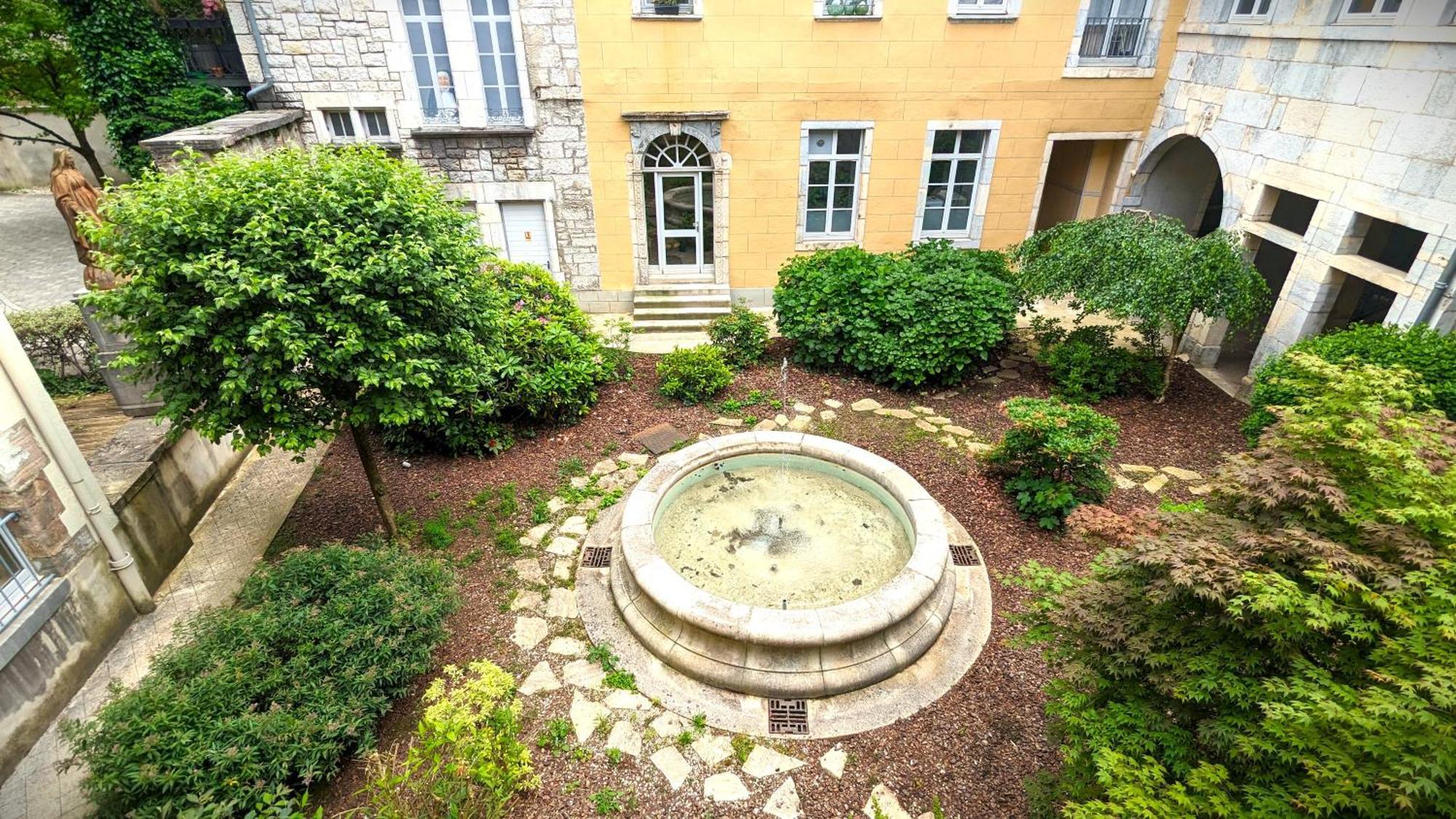 Le Select - Hypercentre Standing Wifi Appartement Besançon Buitenkant foto